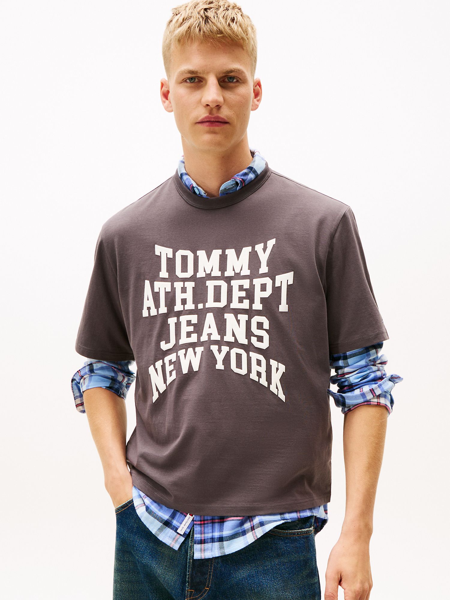 Футболка Tommy Jeans Varsity Logo Washed Black