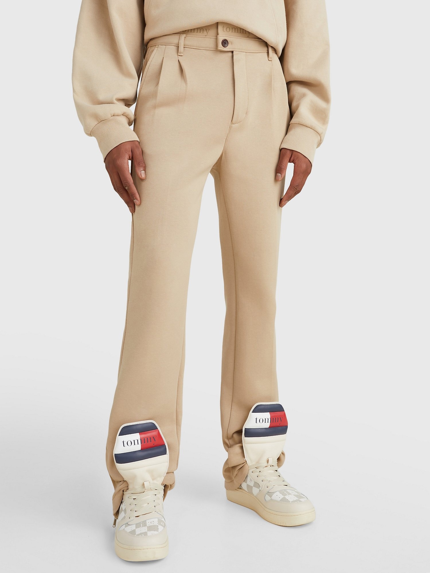 Брюки Tommy Jeans Tommy Collection Split-Hem Horseradish