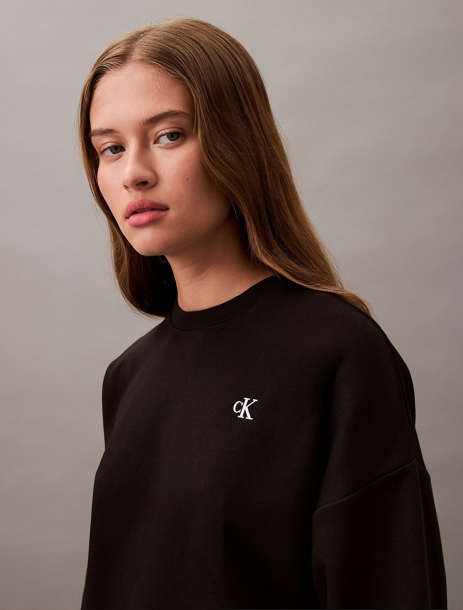 Свитшот Calvin Klein Monogram Fleece Cropped Sweatshirt Black Beauty