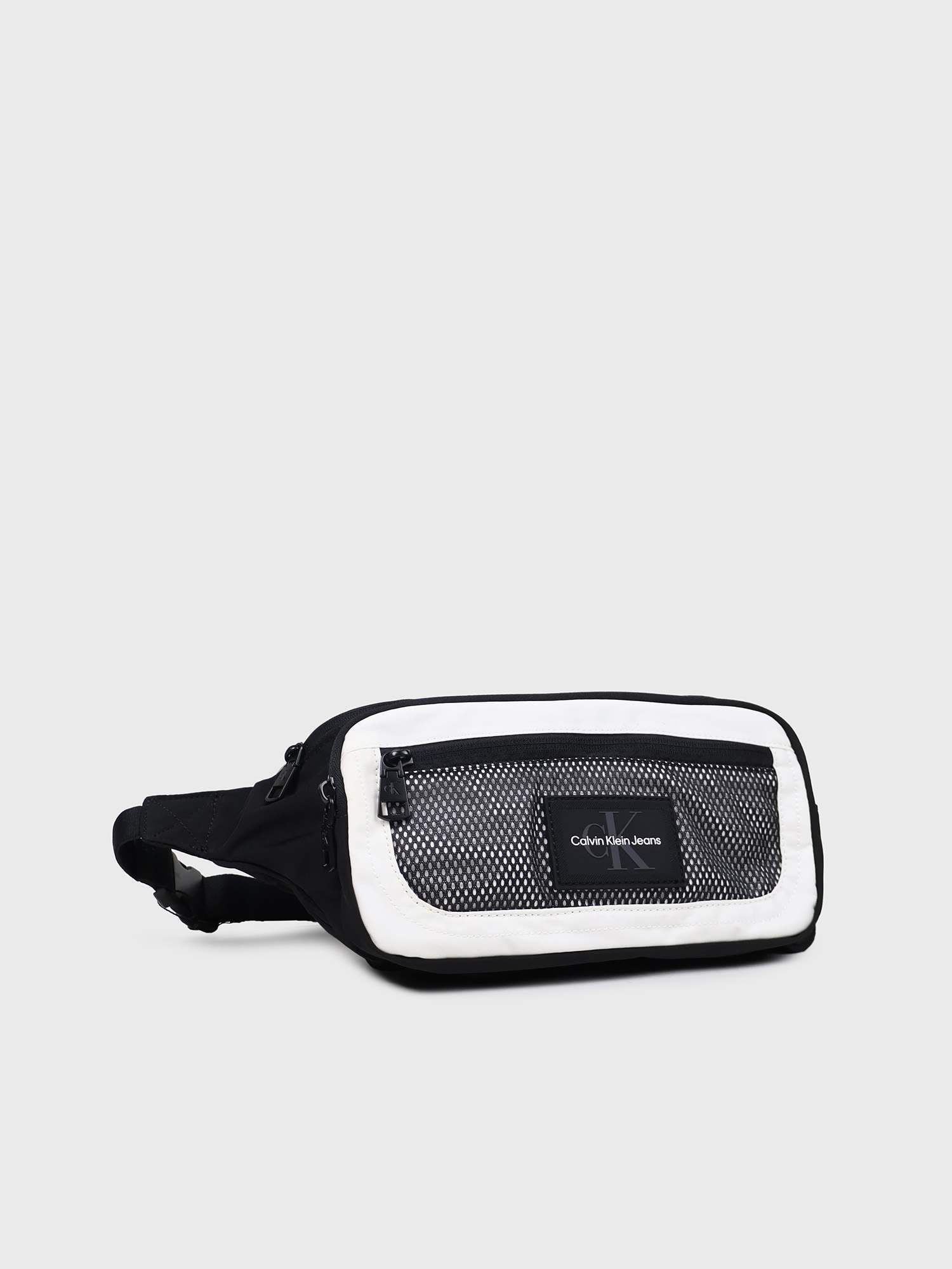 Сумка Calvin Klein Jeans Sport Essentials Waistbag UT Black / Bright White
