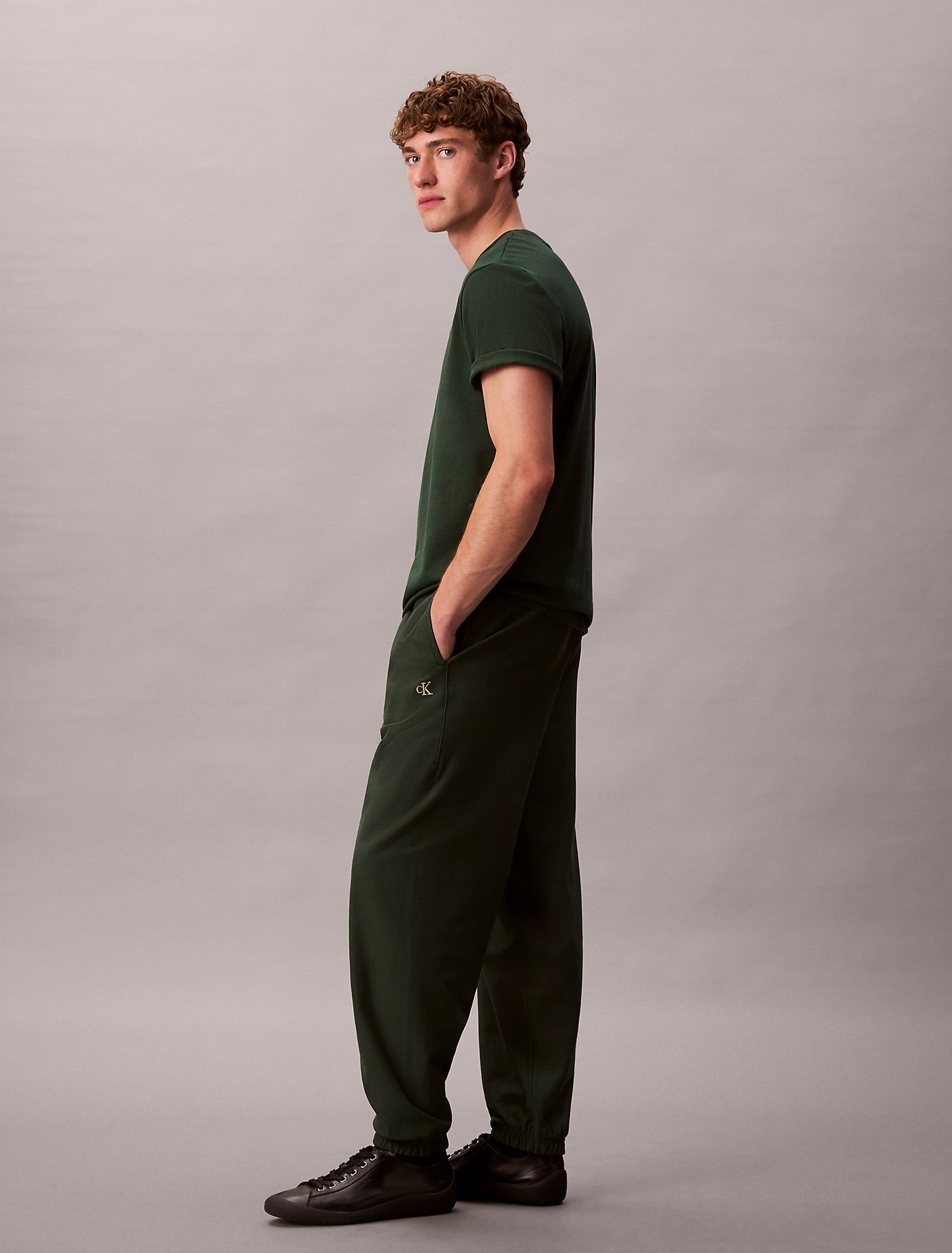 Брюки Calvin Klein Premium Fleece Joggers Sycamore