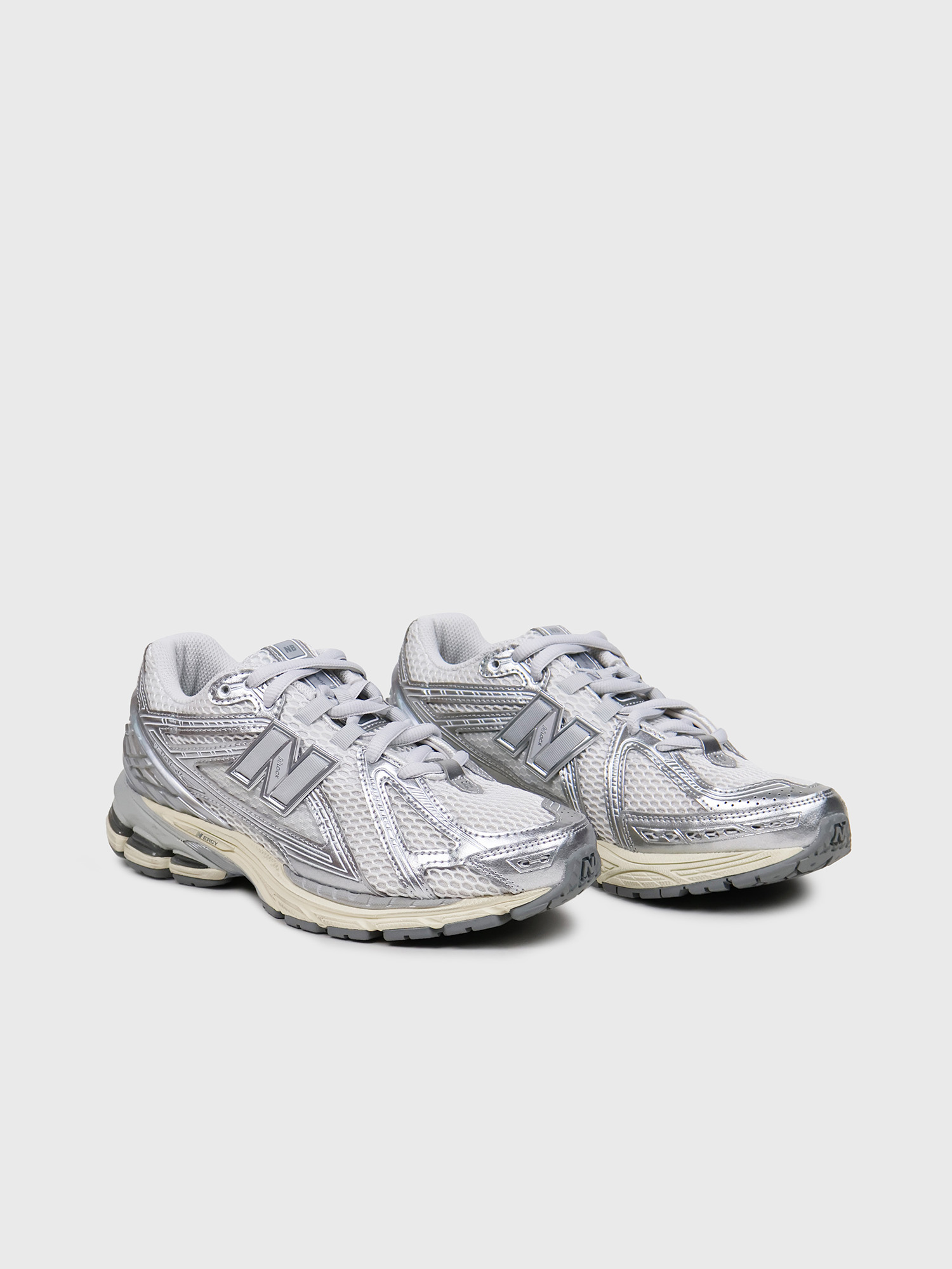 Кроссовки New Balance 1906R White / Silver Distressed