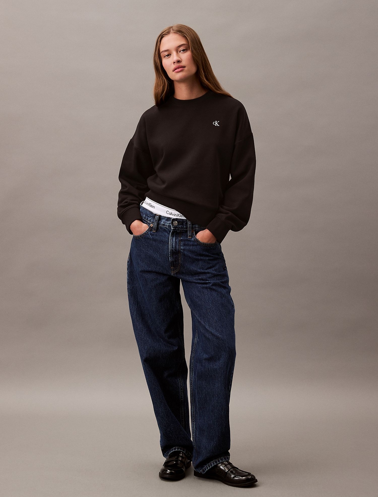 Свитшот Calvin Klein Monogram Fleece Cropped Sweatshirt Black Beauty