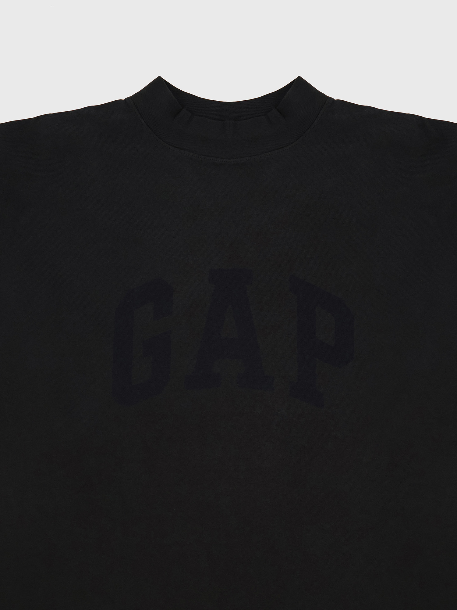 Лонгслив Yeezy Gap Engineered by Balenciaga Dove Black