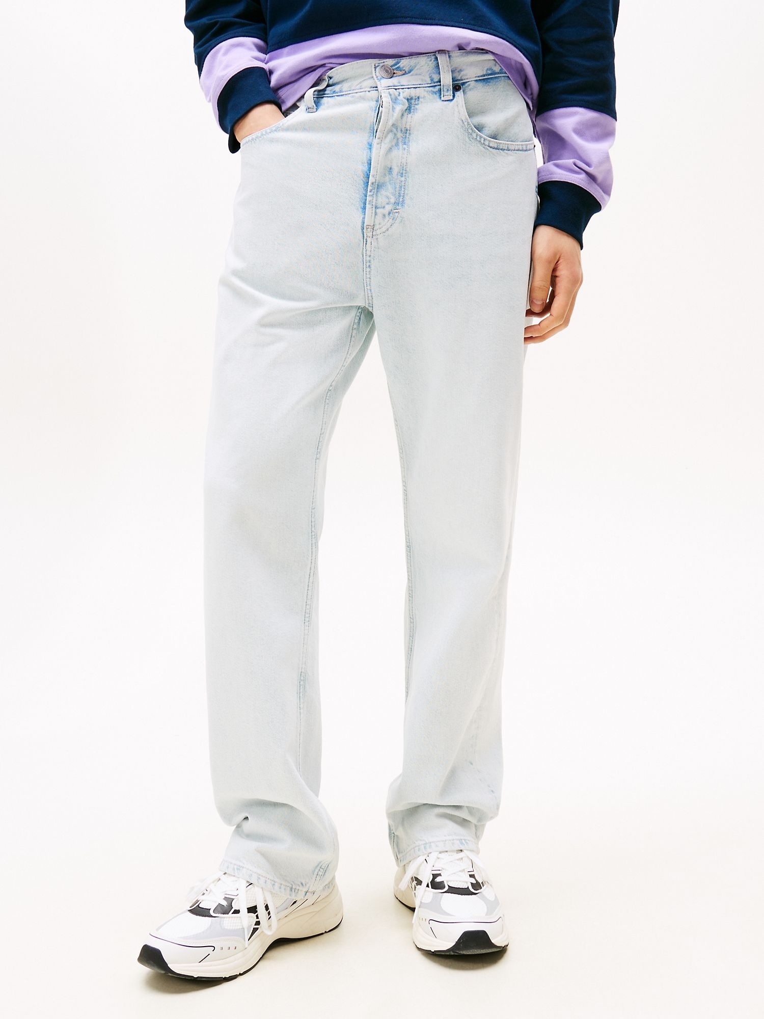 Джинсы Tommy Jeans High-Rise Straight Leg Jean Ultra Light Denim