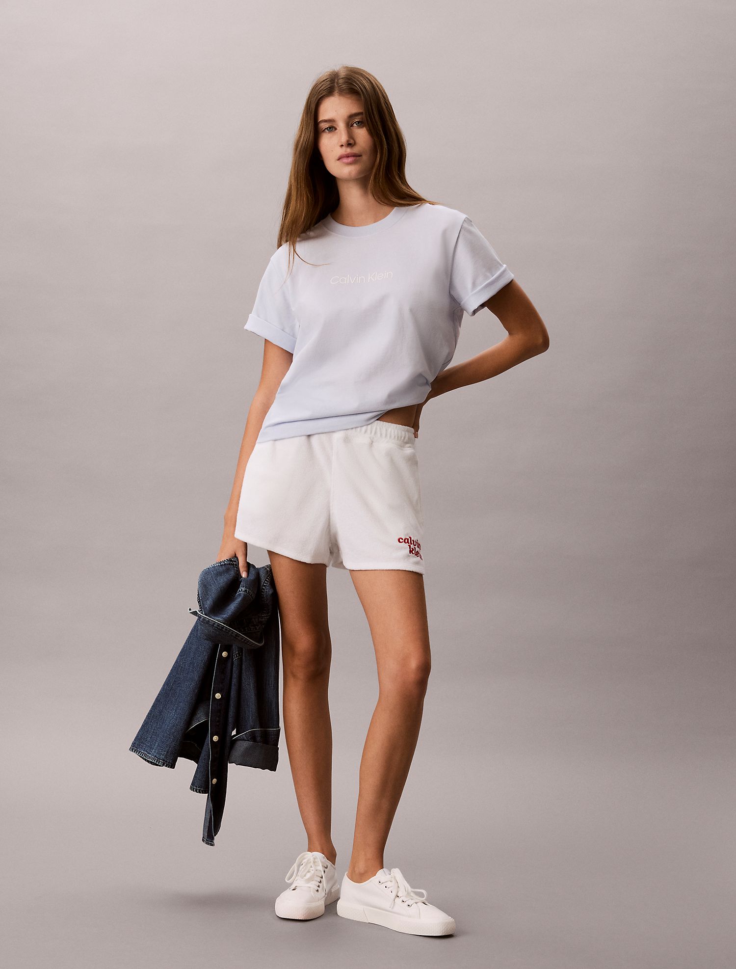Футболка Calvin Klein Standard Logo Boxy Fit Ancient Water