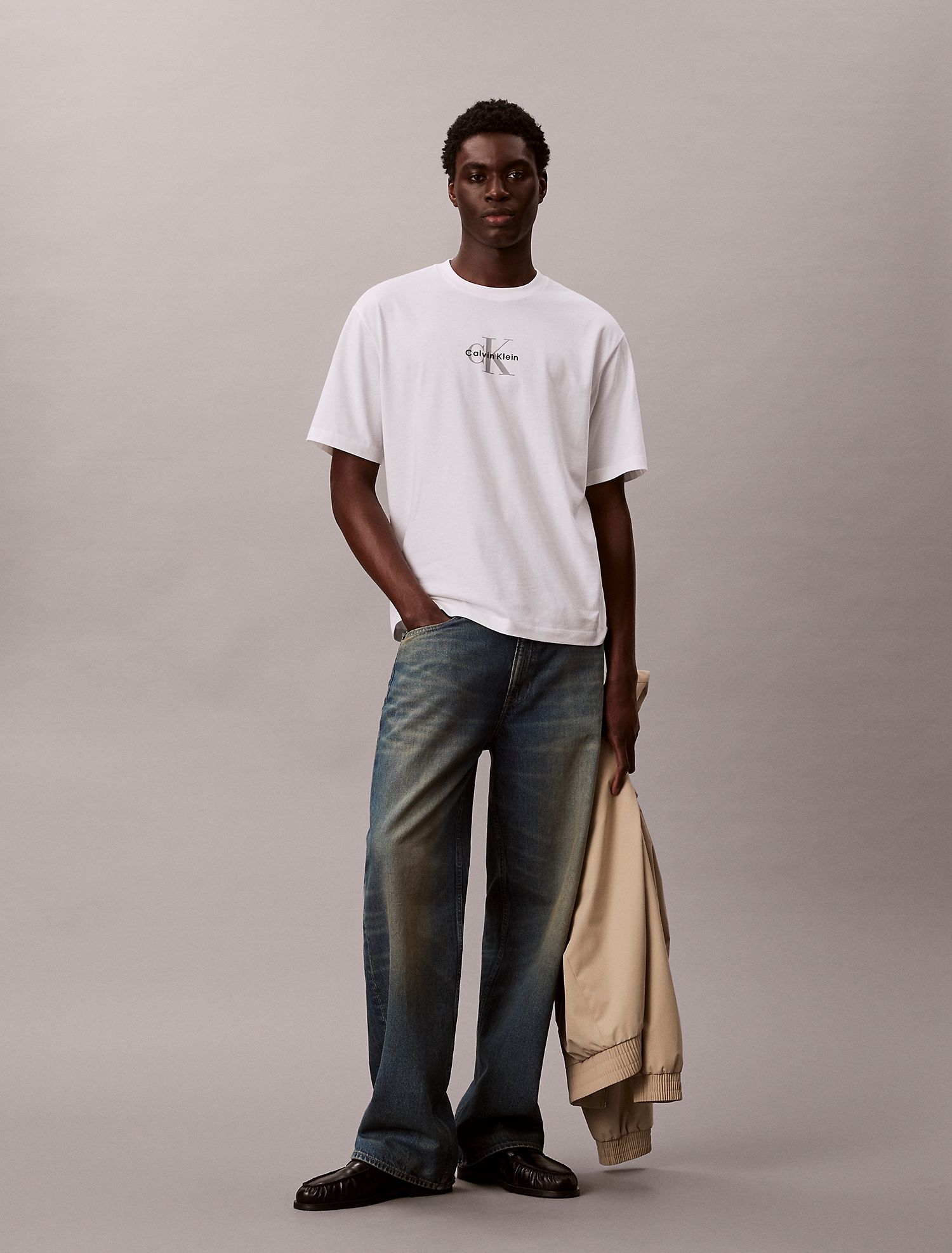 Футболка Calvin Klein Monologo Relaxed Tee Bright White