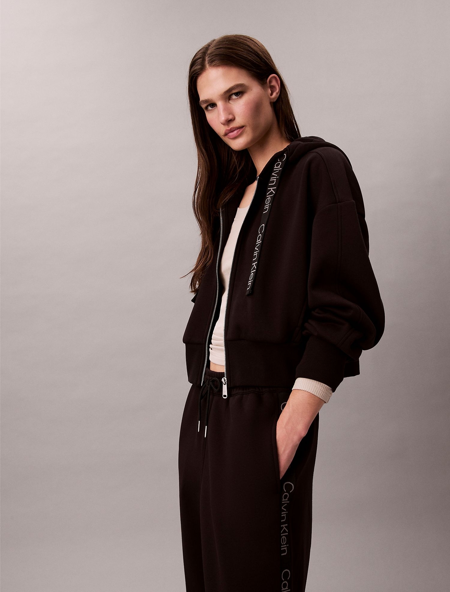 Худи на молнии Calvin Klein Logo Tape Fleece Zip Relaxed Hoodie Black