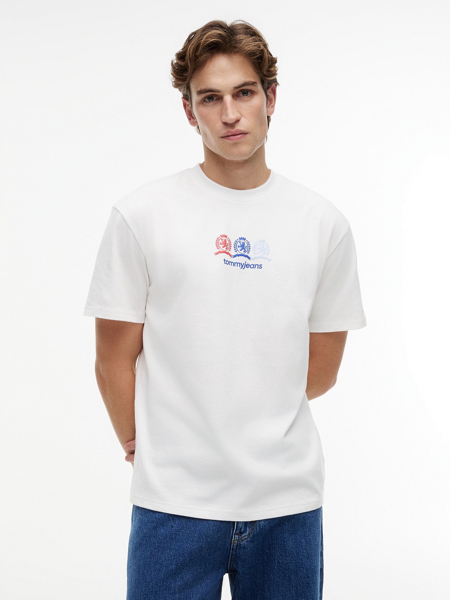 Футболка Tommy Jeans Multi-Crest Logo Ecru