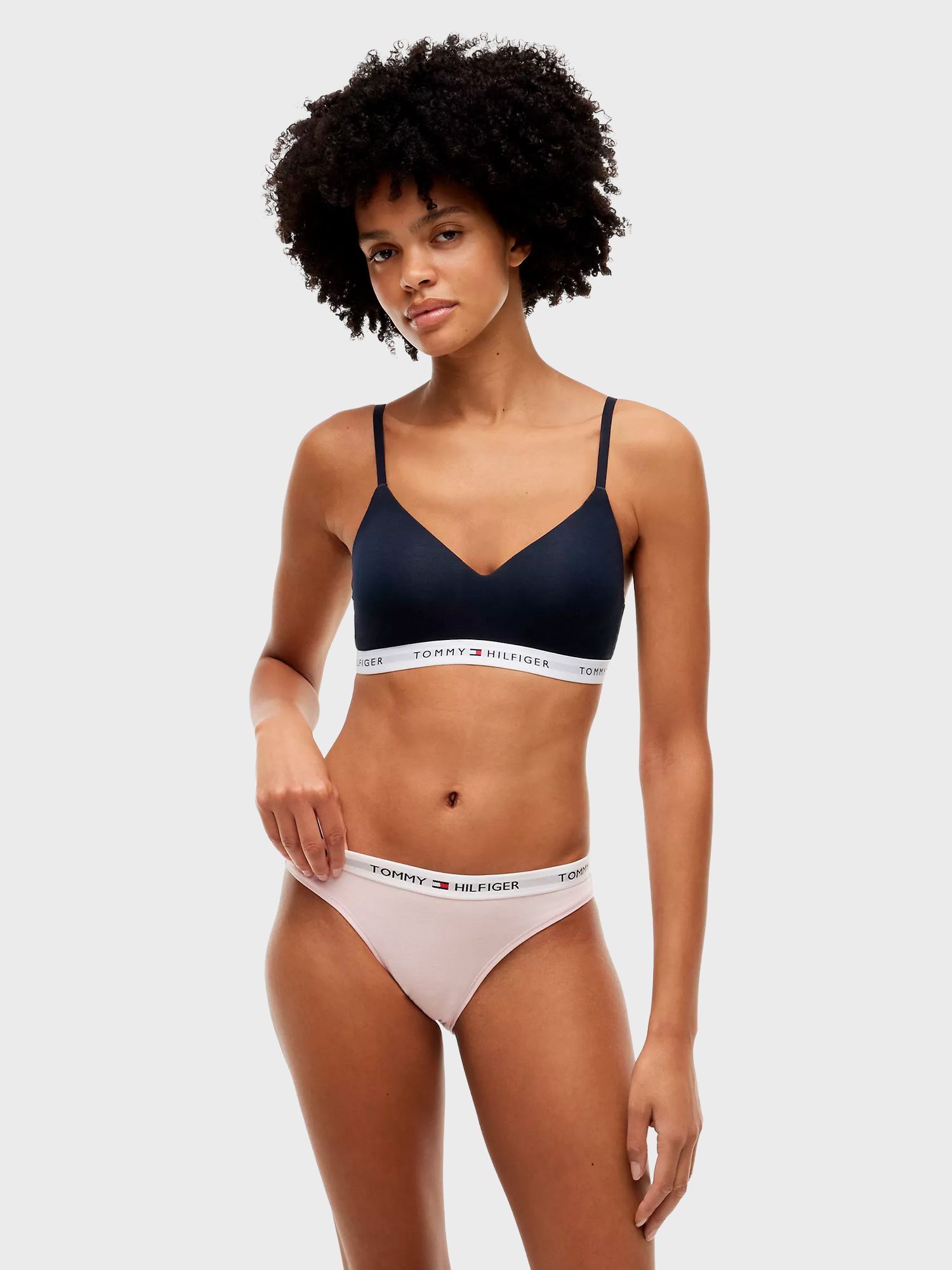 Женские трусы-бикини Tommy Hilfiger Tommy Logo Bikini Brief 3-Pack White / Navy / Light Pink