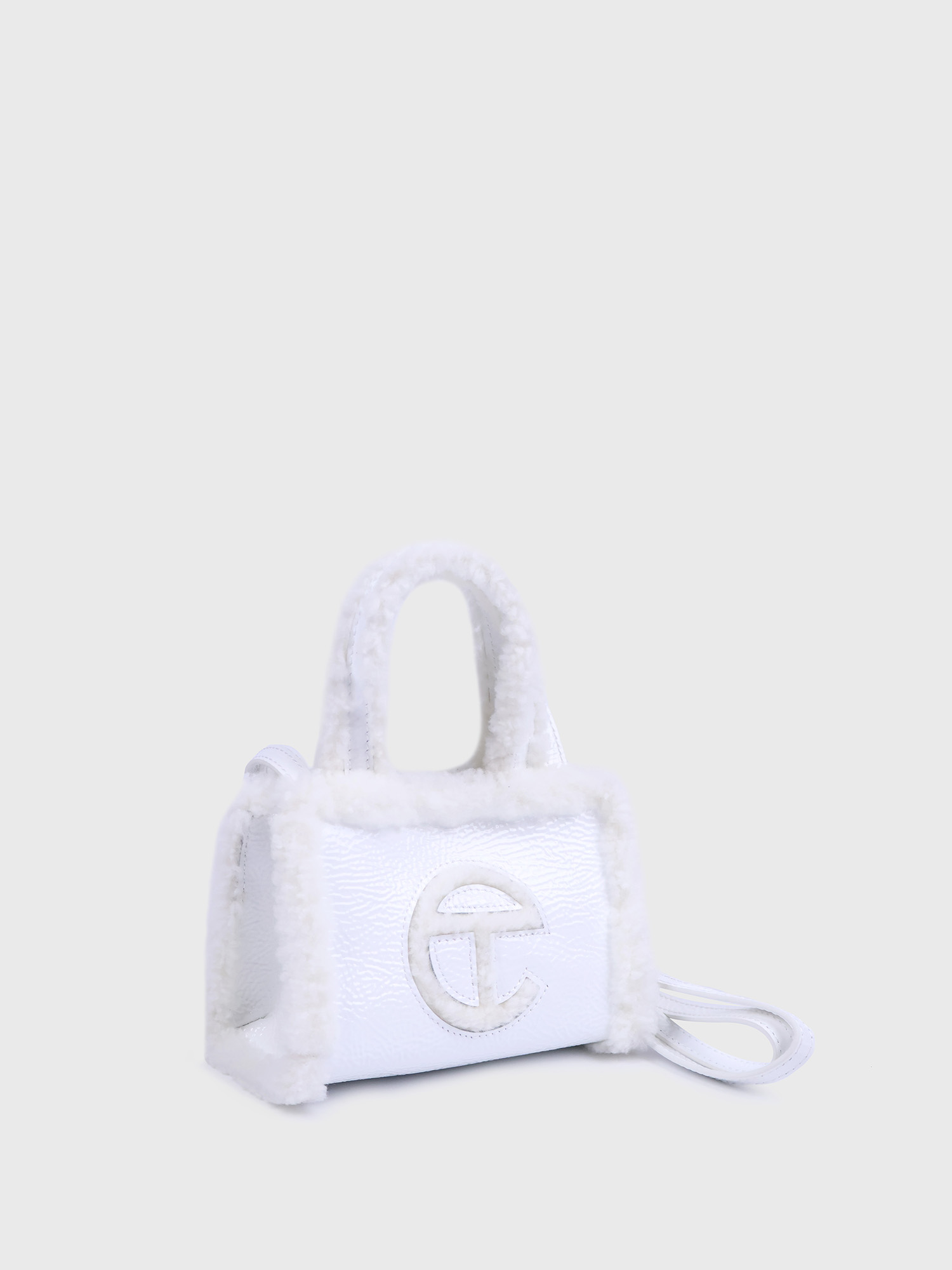 Сумка Ugg X Telfar Small Crinkle White
