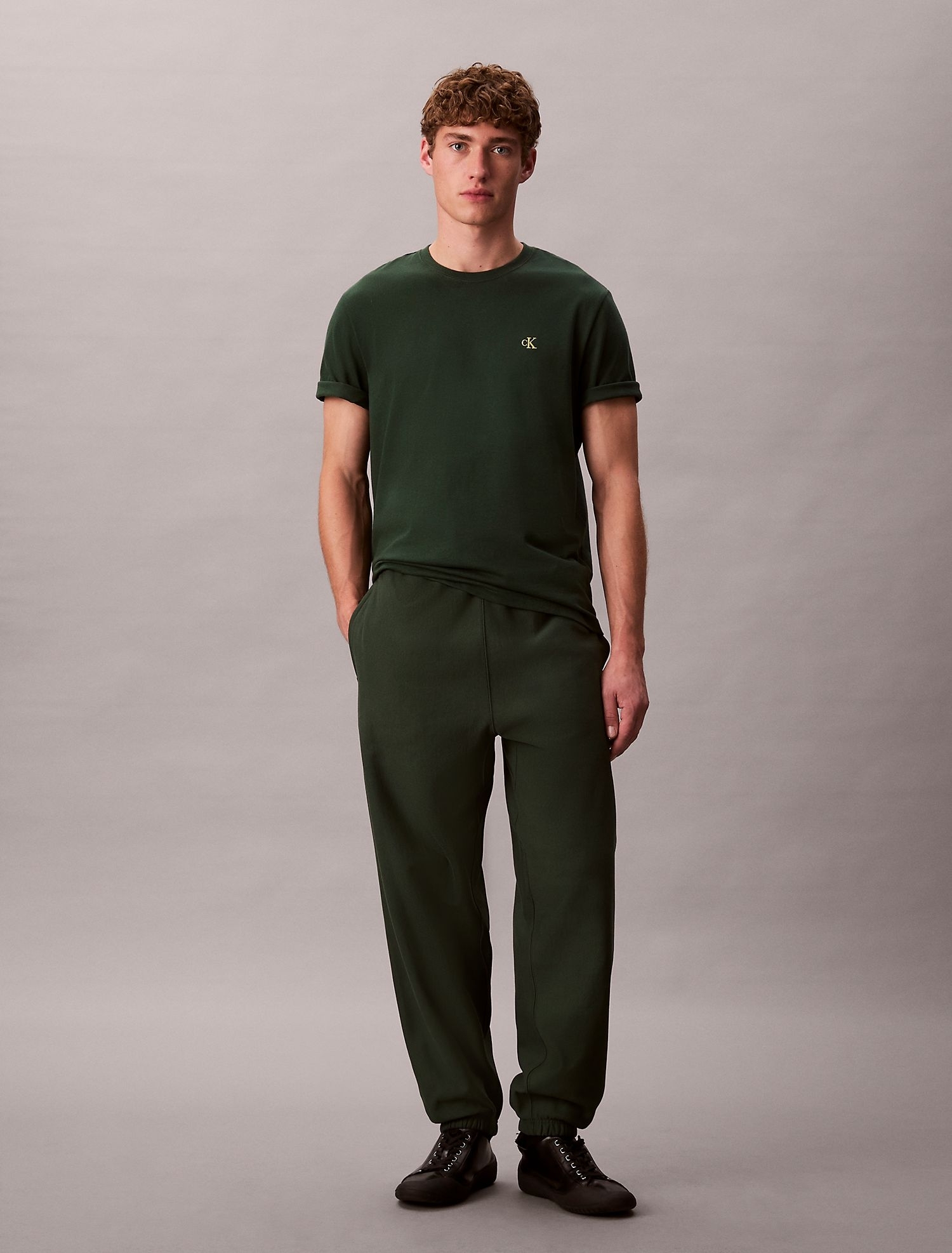 Брюки Calvin Klein Premium Fleece Joggers Sycamore